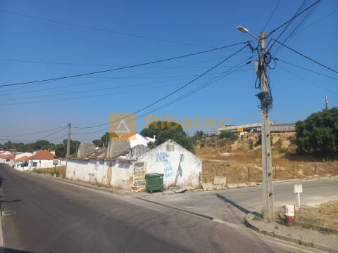 Terreno em Coruche com viabilidade de loteamento