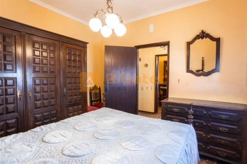 Moradia T2 + 2 na Fajarda