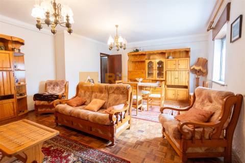 Apartamento T3 em Coruche