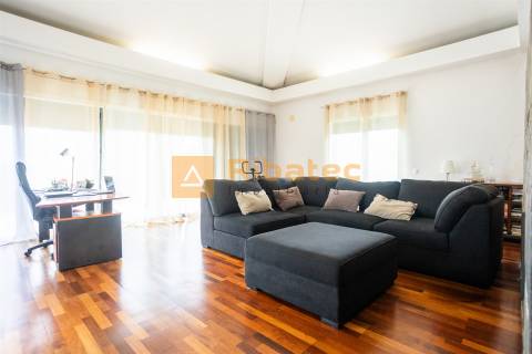 Quinta única localizada na Fajarda