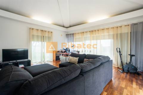 Quinta única localizada na Fajarda