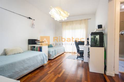 Quinta única localizada na Fajarda