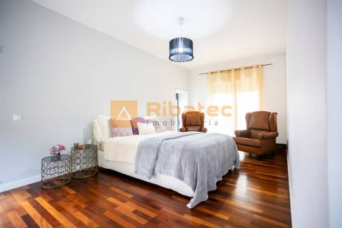 Quinta única localizada na Fajarda