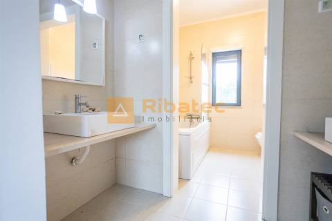 Quinta única localizada na Fajarda