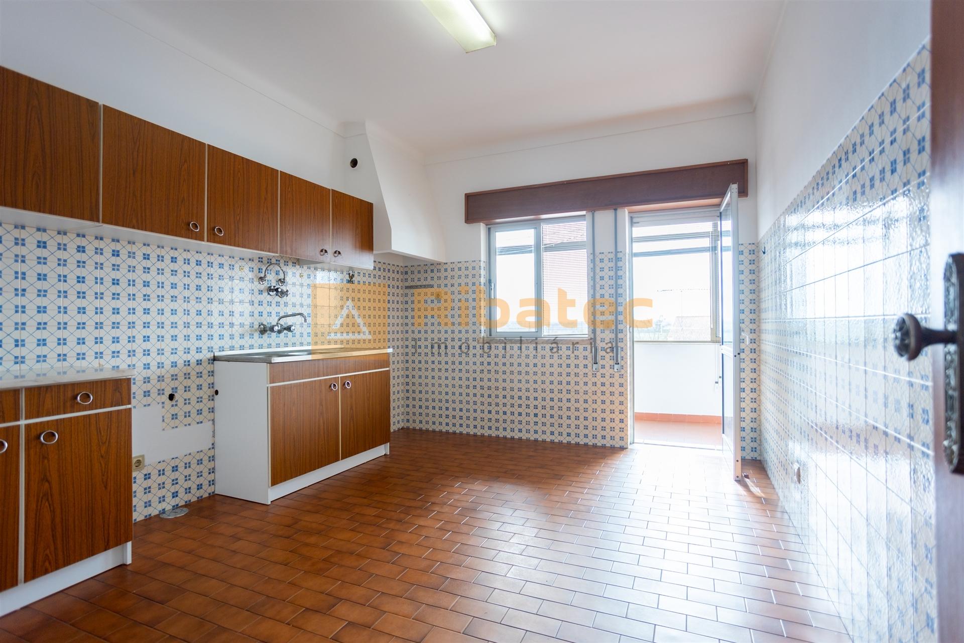 Apartamento T3 Venda em Coruche, Fajarda e Erra,Coruche