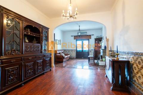 Excelente moradia na Vila de Coruche