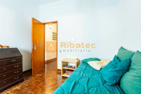 Excelente moradia na Vila de Coruche