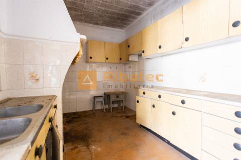 Moradia nas Courelinhas, Couço