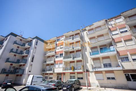 Apartamento T3 em Samora Correia