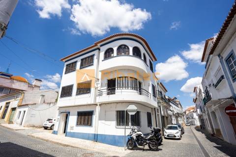 Moradia na Vila de Coruche