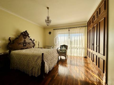 Moradia Geminada T4 Venda em Nogueira e Silva Escura,Maia