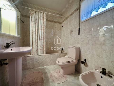 Moradia Geminada T4 Venda em Nogueira e Silva Escura,Maia