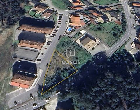 Terreno para Venda – Oportunidade Única em Campo, Valongo