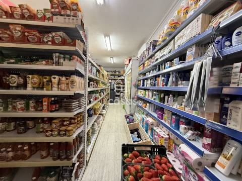 Mini Mercado para Trespasse – Travagem, Ermesinde