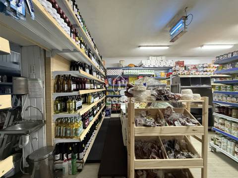 Mini Mercado para Trespasse – Travagem, Ermesinde