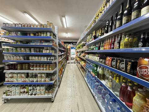 Mini Mercado para Trespasse – Travagem, Ermesinde