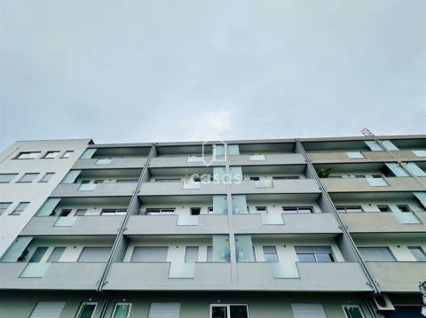 Apartamento T2 Venda em Gandra,Paredes