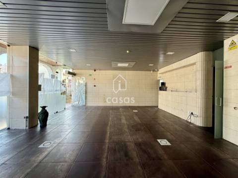 Loja  Venda em Vilela,Paredes