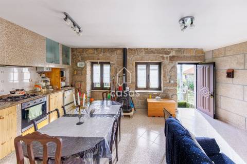 Moradia em Banda T2 Venda em Adoufe e Vilarinho de Samardã,Vila Real