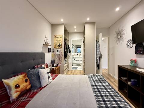 Andar Moradia T3 Renovado Rio Tinto | Suite + Terraço