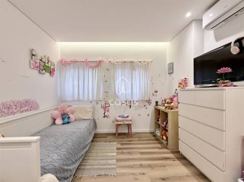 Andar Moradia T3 Renovado Rio Tinto | Suite + Terraço