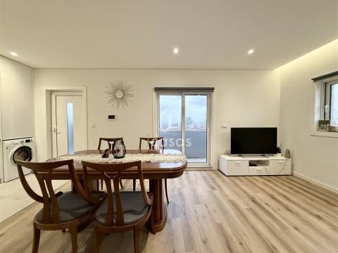 Andar Moradia T3 Renovado Rio Tinto | Suite + Terraço