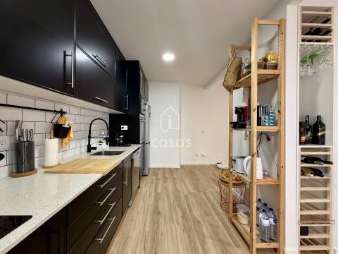 T3 Renovado com Varanda e Garagem Box | Forno – Rio Tinto (Próximo da Areosa)