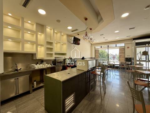 Loja  Arrendamento em Valongo,Valongo