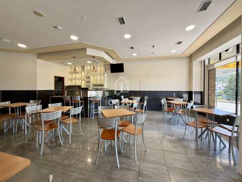 Loja  Arrendamento em Valongo,Valongo