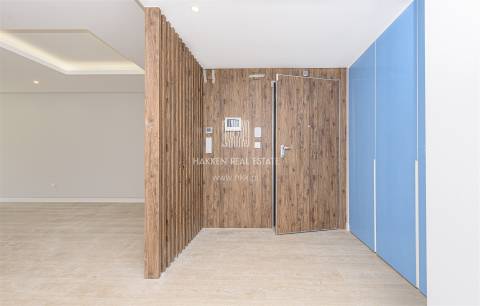 Apartamento T3 a estrear na Vila de Carcavelos