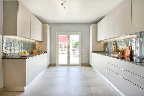 Apartamento T4 Novo em Vila Franca de Xira