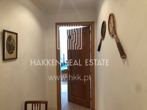 Apartamento T2 em Condomínio com piscina