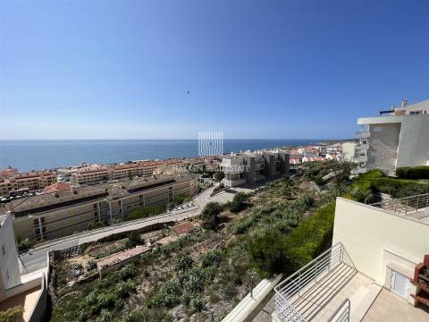 Apartamento T2 na Ericeira com vista frontal de mar
