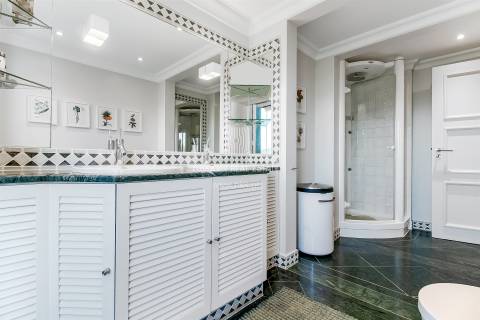 Moradia de luxo T6 na Quinta Patino