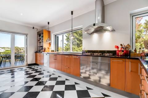 Moradia de luxo T6 na Quinta Patino