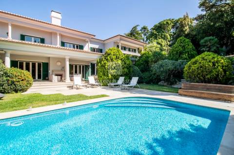 Moradia de luxo T6 na Quinta Patino