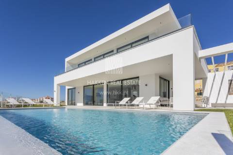 Moradia T4 em condominio privado na Ericeira