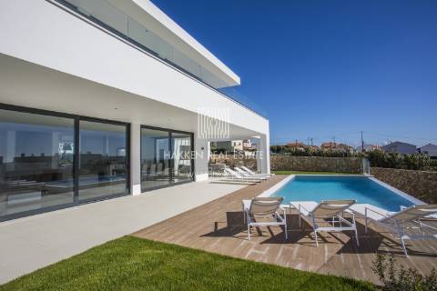 Moradia T4 em condominio privado na Ericeira