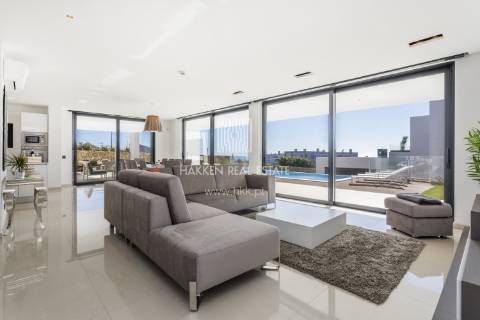 Moradia T4 em condominio privado na Ericeira