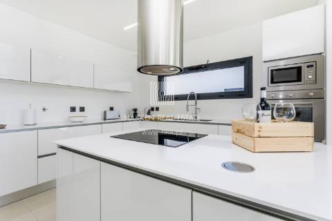 Moradia T4 em condominio privado na Ericeira