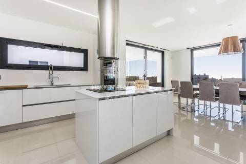 Condomínio de 3 Moradias T4,  Ericeira, com exploração hoteleira