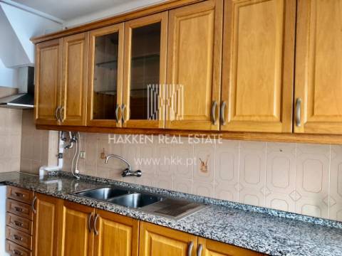 Apartamento T3 no Linhó