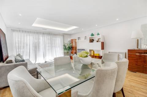 Apartamento T3 para venda Quinta das Marianas ( 1 Esq.)