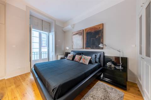 Apartamento T4 de luxo no coração do Chiado