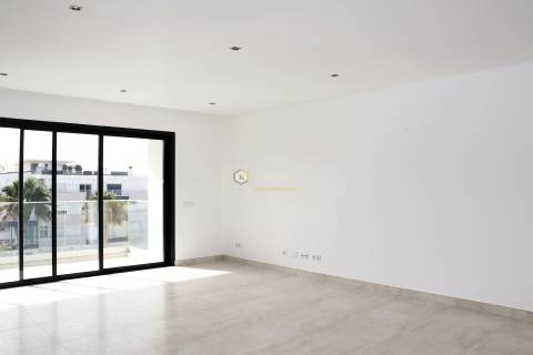 Apartamento T2 Venda em Quarteira,Loulé