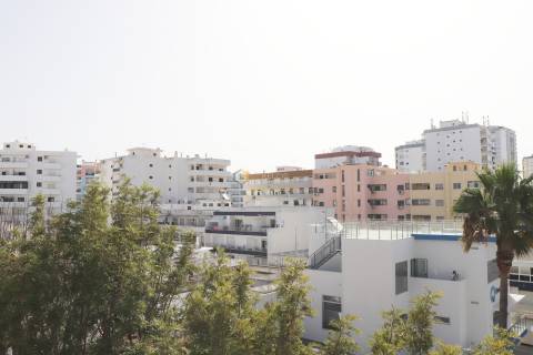 Apartamento T2 Venda em Quarteira,Loulé