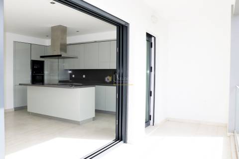 Apartamento T2 Venda em Quarteira,Loulé