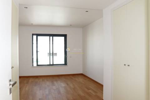 Apartamento T2 Venda em Quarteira,Loulé