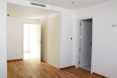 Apartamento T2 Venda em Quarteira,Loulé