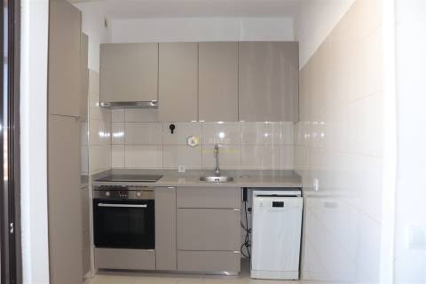 Apartamento T2 Venda em Quarteira,Loulé